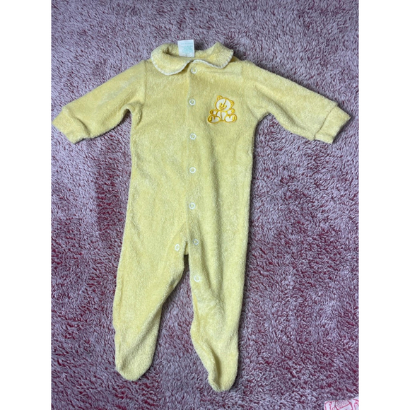 Toddletime Other - Baby vintage JCPenney toddletime newborn button up sleeper with Bear